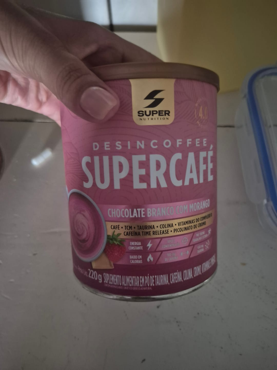 Customer photo review of Supercafé Chocolate Branco com Morango