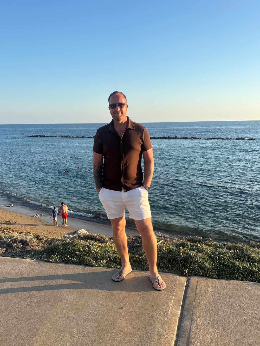 Customer photo review of Ultra-Stretch 5" Chino Shorts - White