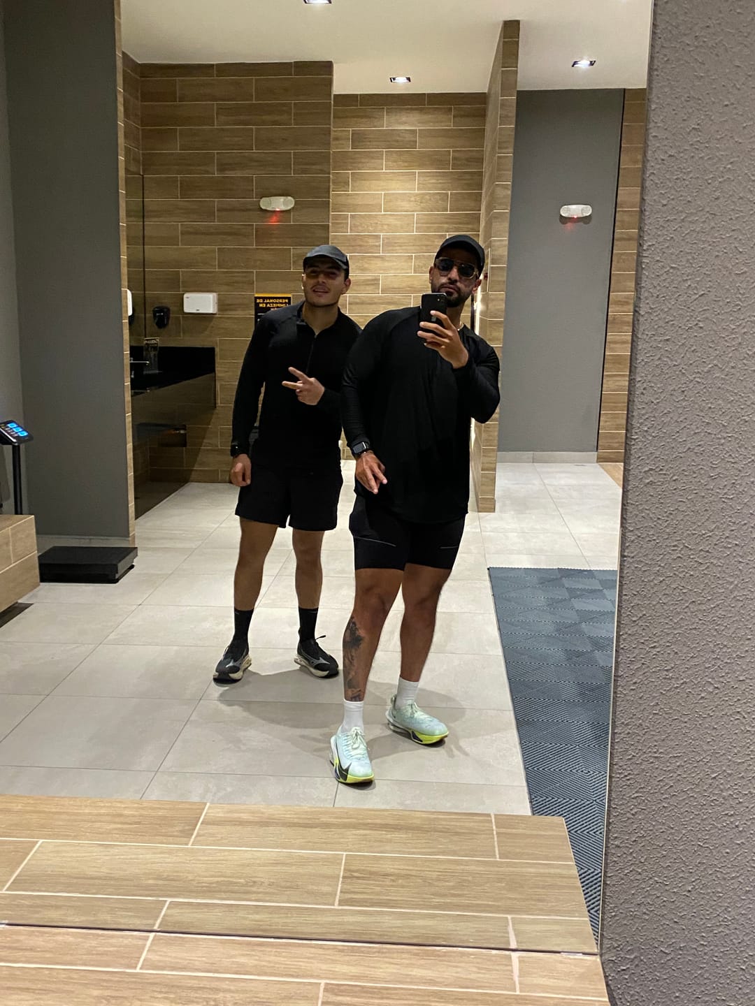 Customer photo review of Training Long Sleeve - Black