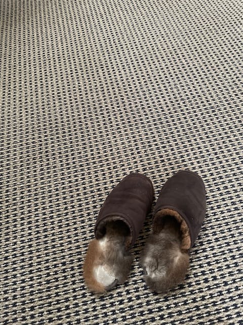 Customer photo review of Four Peaks - Leather Possum Fur Scuff