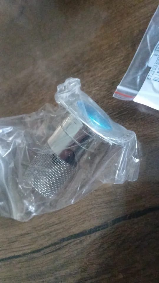 Customer photo review of Calviro SafeCatch™ Wastafelstop