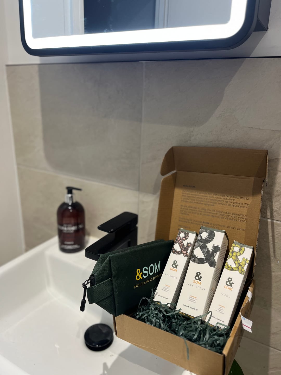 Customer photo review of The Men's Skincare Set
