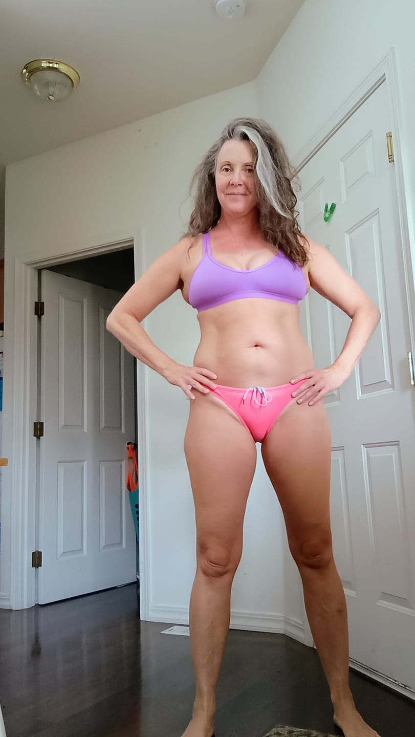 Customer photo review of TAZZIE TOP - Lilac Haze