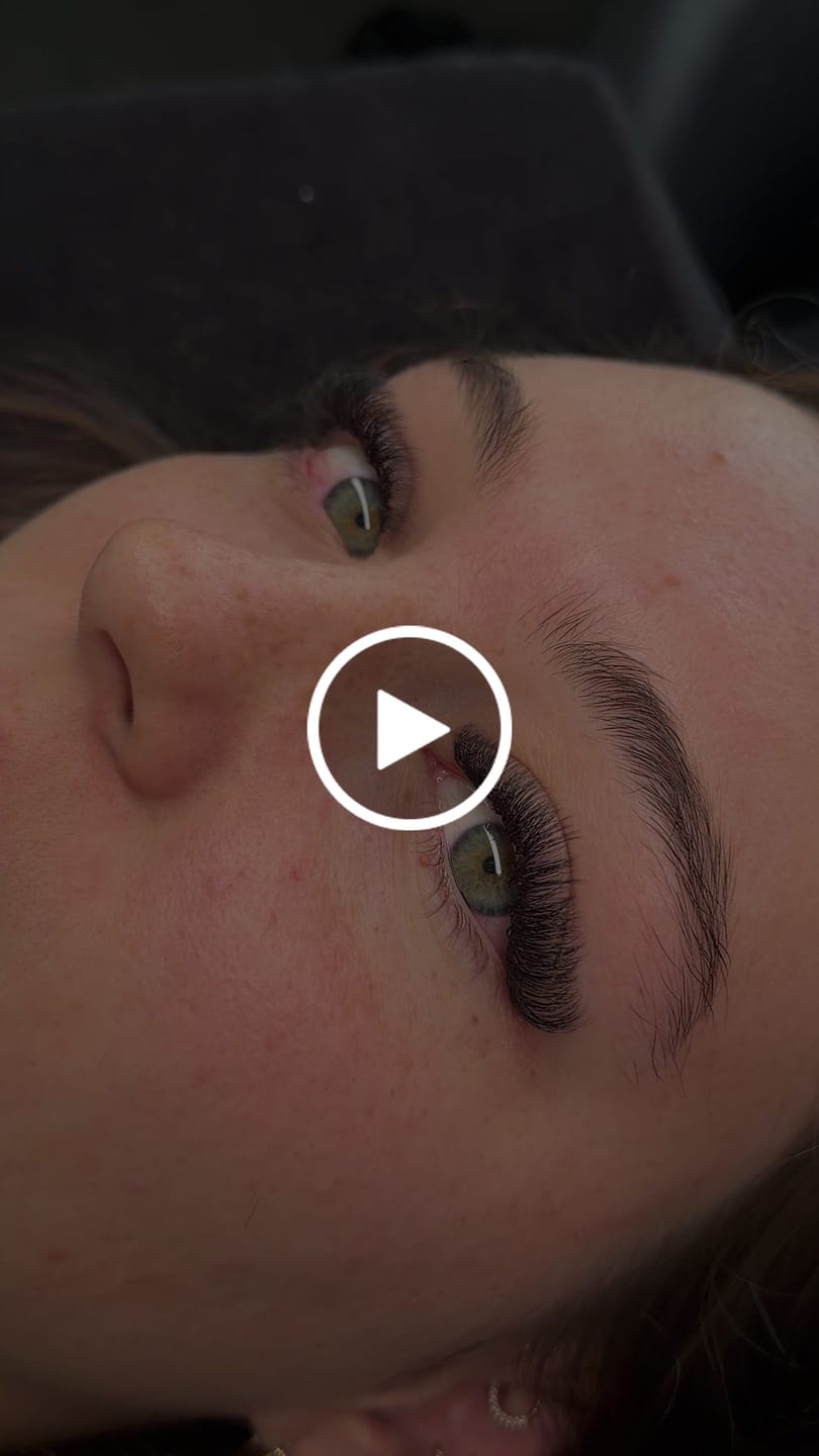 Customer video review of Pointy Stem Premade Fan Collection