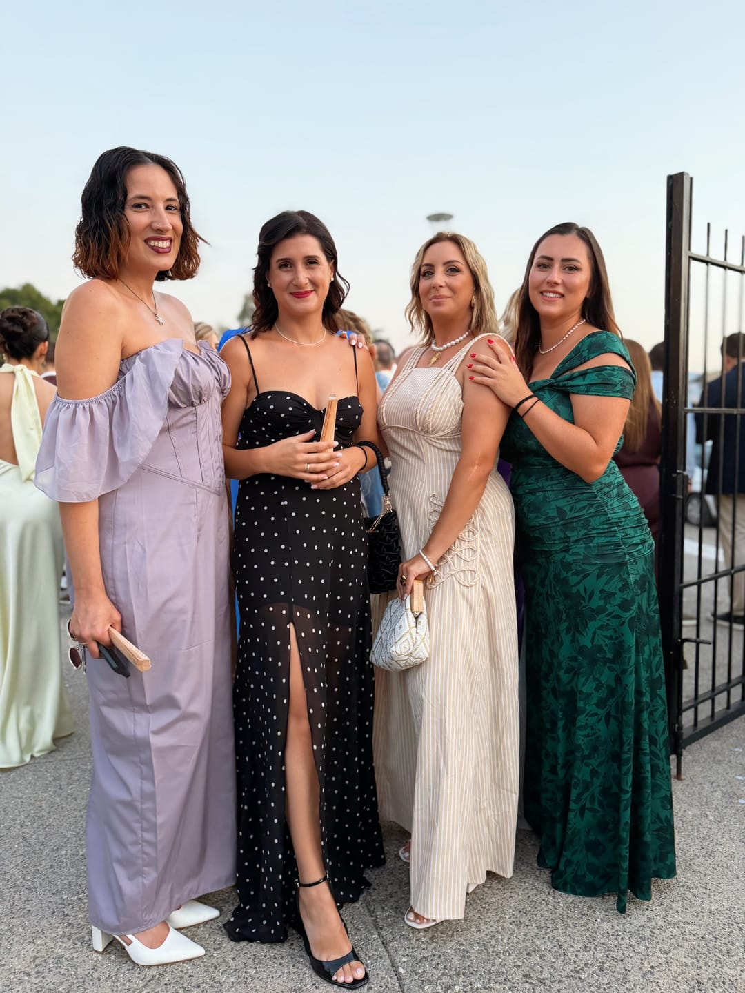 Customer photo review of Patterned maxi φόρεμα με ένα ώμο