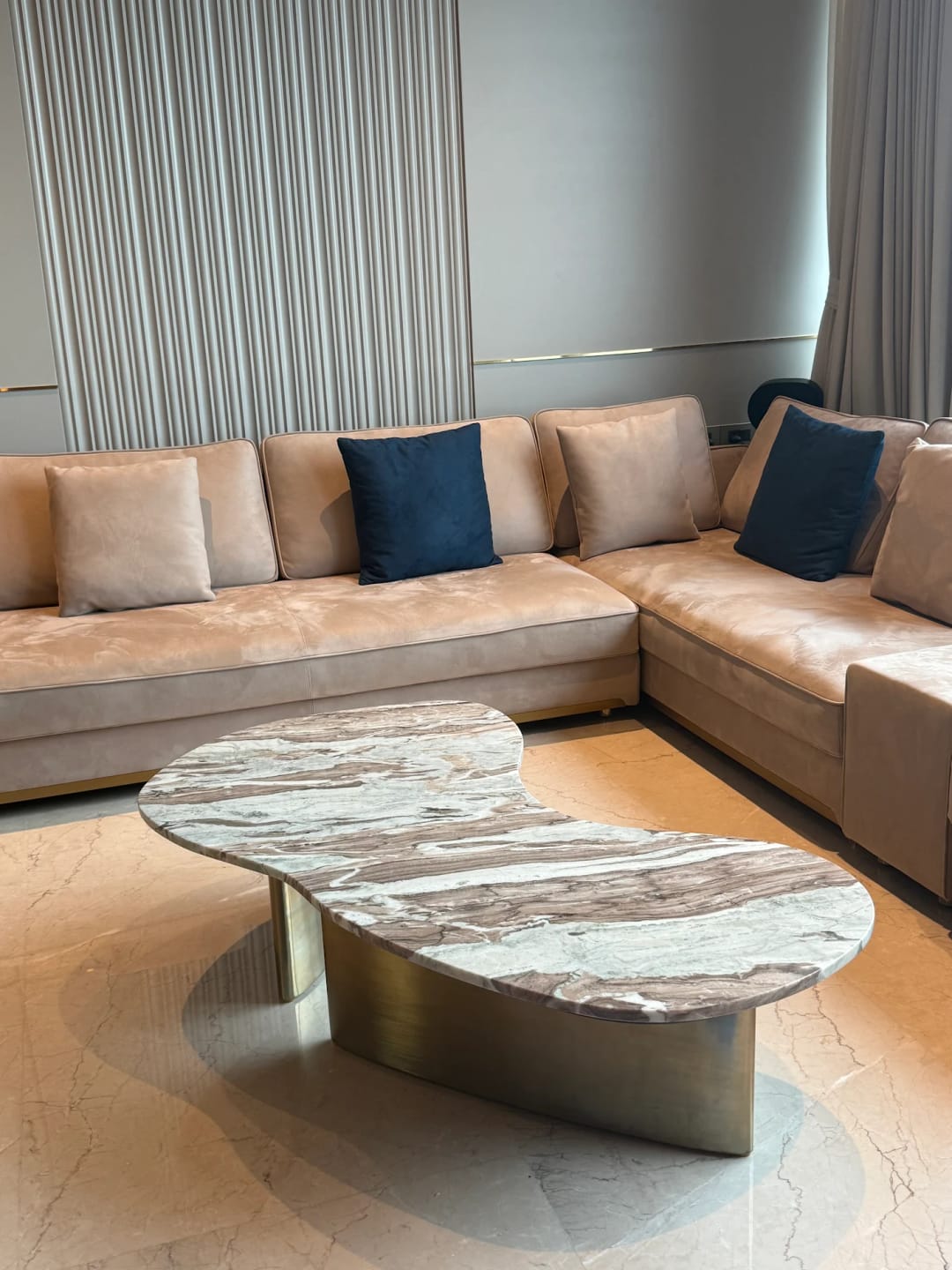 Customer photo review of Berg Marble Coffee Table