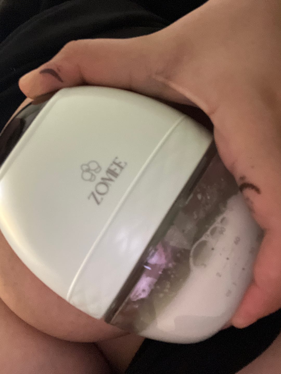 Customer photo review of Zomee Fit Milk Bottle