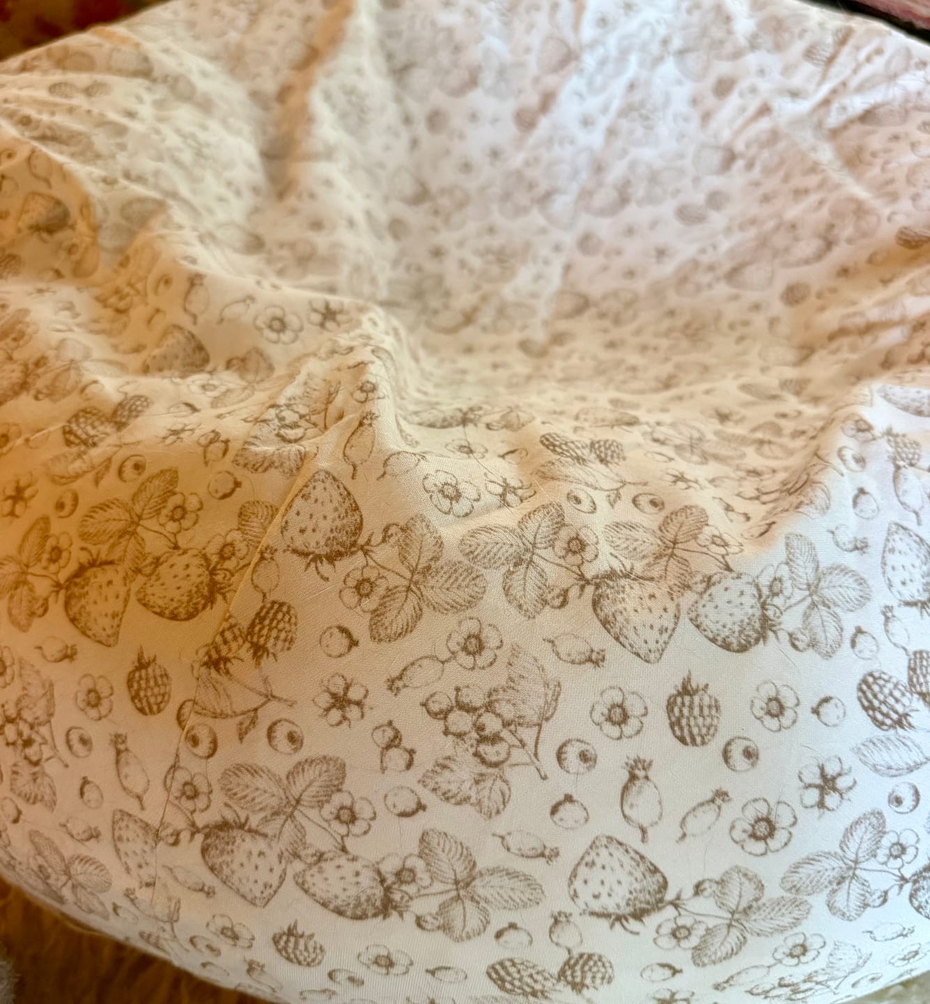 Customer photo review of Strawberry Jam Cover for Pudding Beds