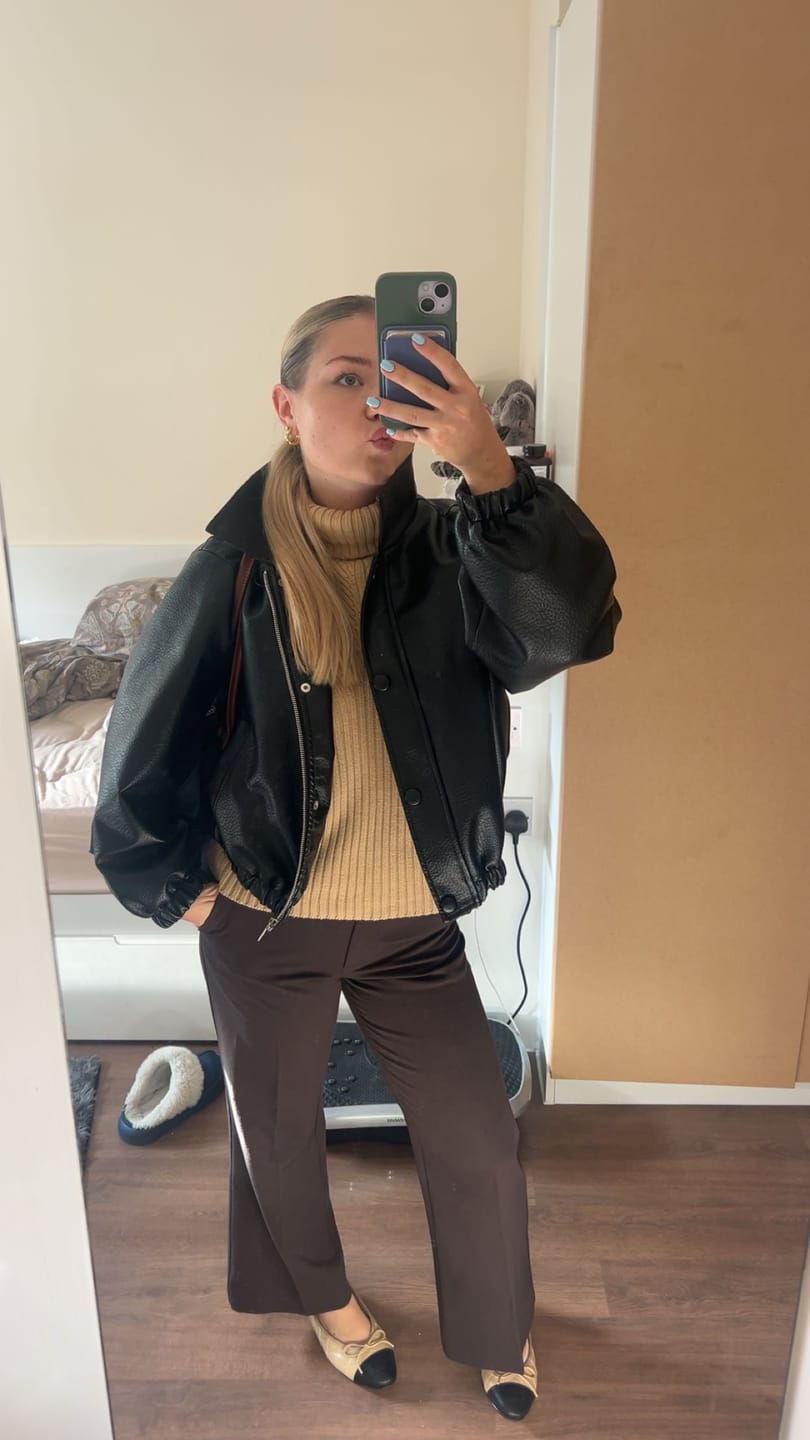 Customer photo review of ballet flats beige black quilted lambskin