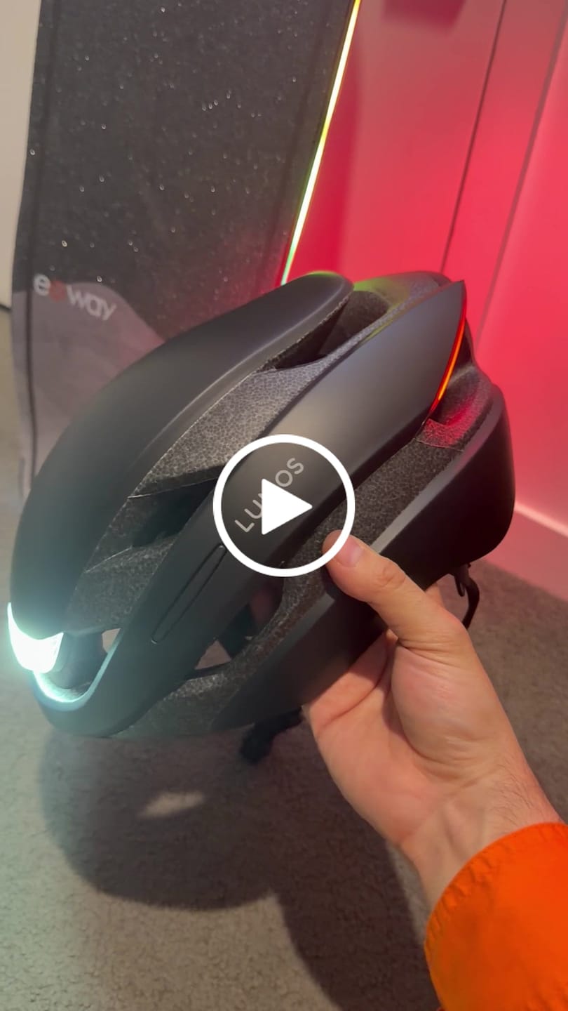 Customer video review of Exway * LUMOS Smart Helmet