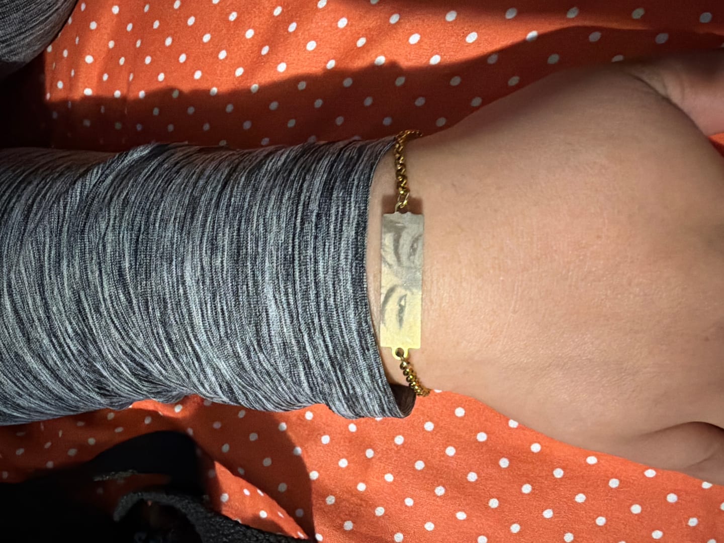 Customer photo review of Personalized Eye Photo Bracelet