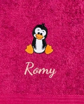 Customer photo review of Personalisiertes Kinder Handtuch mit Namen und Motiv bestickt