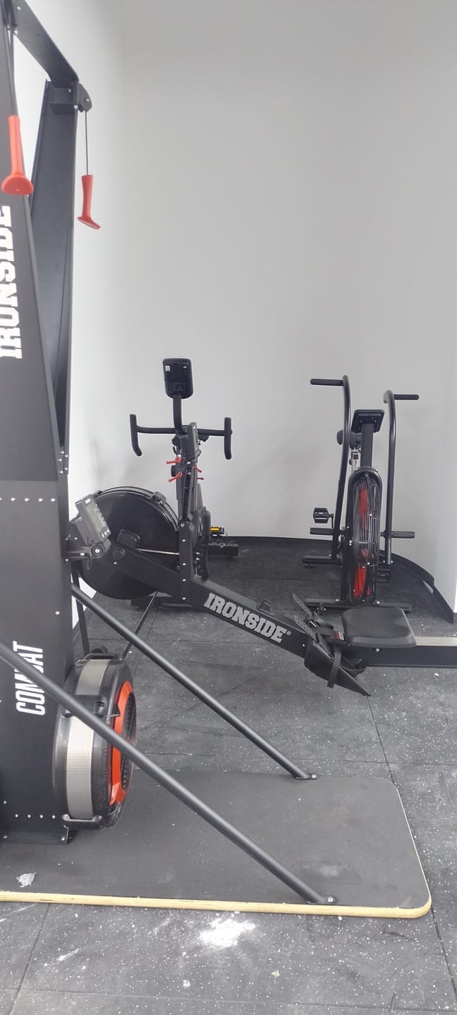 Customer photo review of IRONSIDE Curved Treadmill + Air Bike + Rower + Ski Erg Bundle