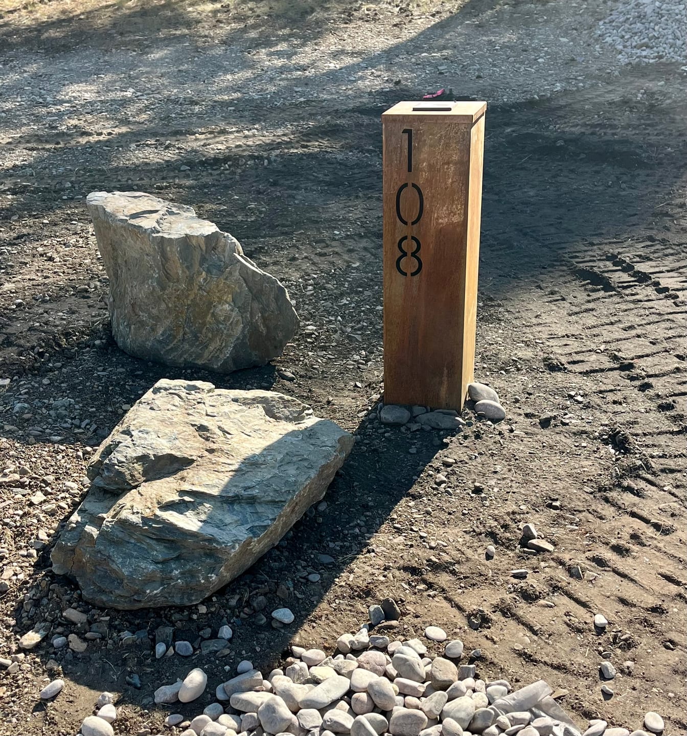 Customer photo review of Address Column