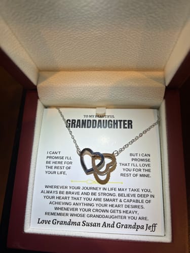 Customer photo review of Gift for Granddaughter from Grandpa Interlocking Hearts Necklace Gift