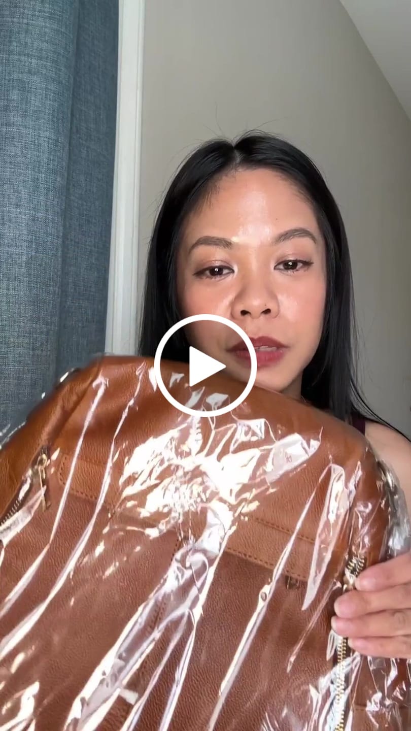 Customer video review of The Lila | Pebbled Leather Shoulder Bag
