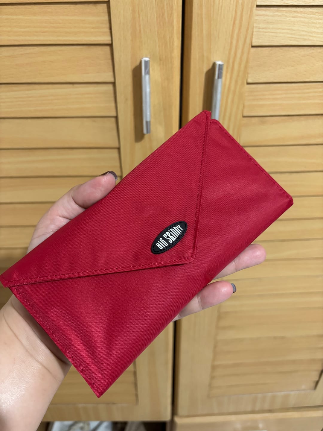Customer photo review of Slimvelope Red