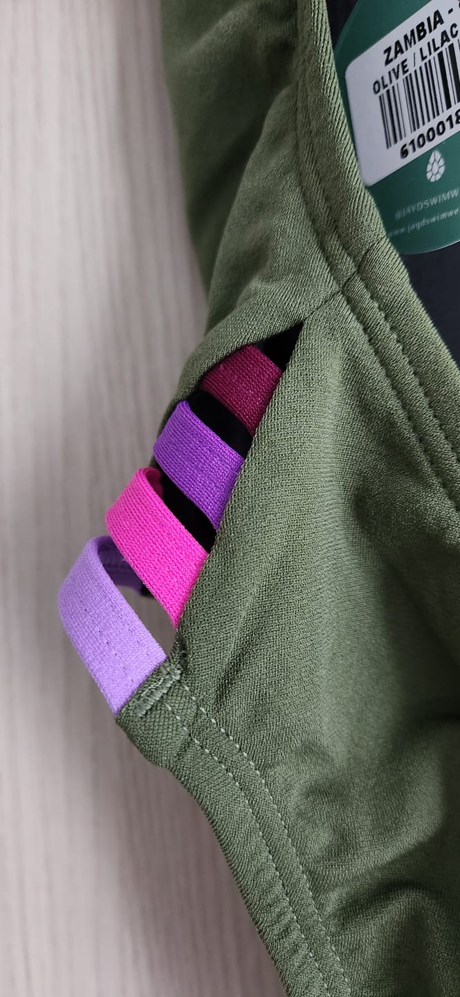 Customer photo review of ZAMBIA ONE PIECE - Olive|Lilac Haze