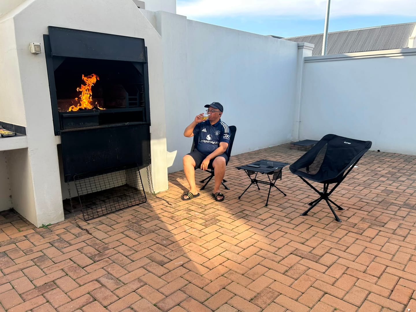 Customer photo review of Lumeo QuickFold 360 Camp Chair
