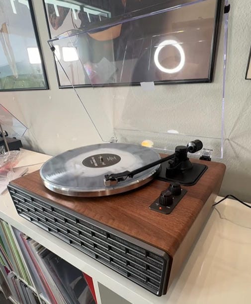Customer photo review of XJ-H02 All-in-One Bluetooth Vinyl Turntable with Stereo Speakers