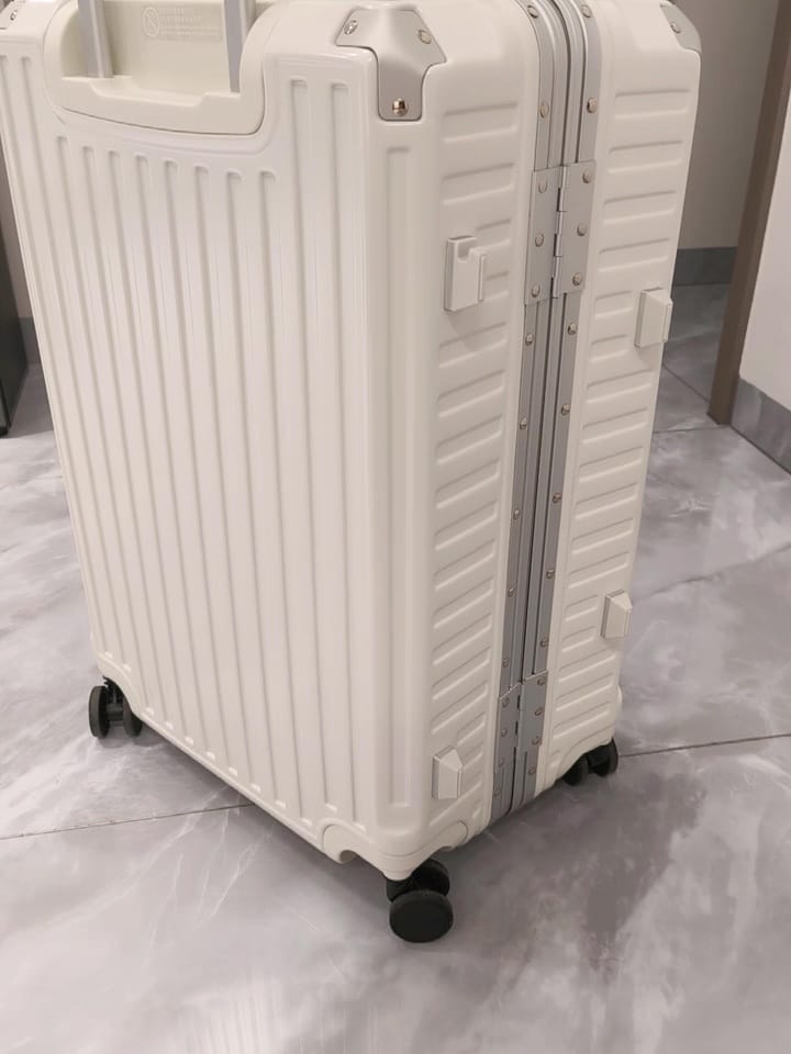 Customer photo review of Zipperless Carry-On Luggage