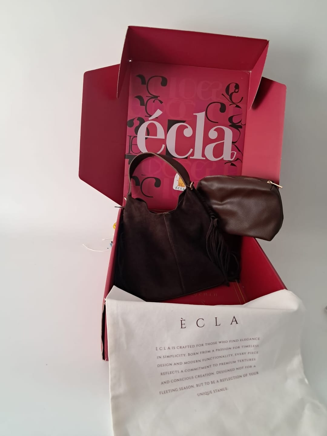 Customer photo review of Terra Püsküllü Yavrulu Süet Çanta – Acı Kahve