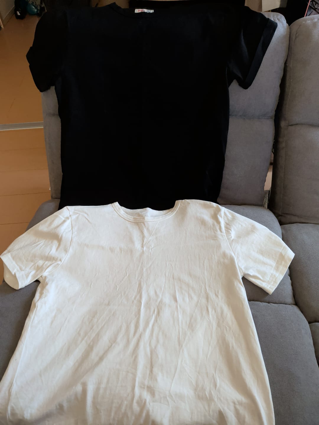 Customer photo review of 2枚組！無地2色コットン海軍クルーネックTee