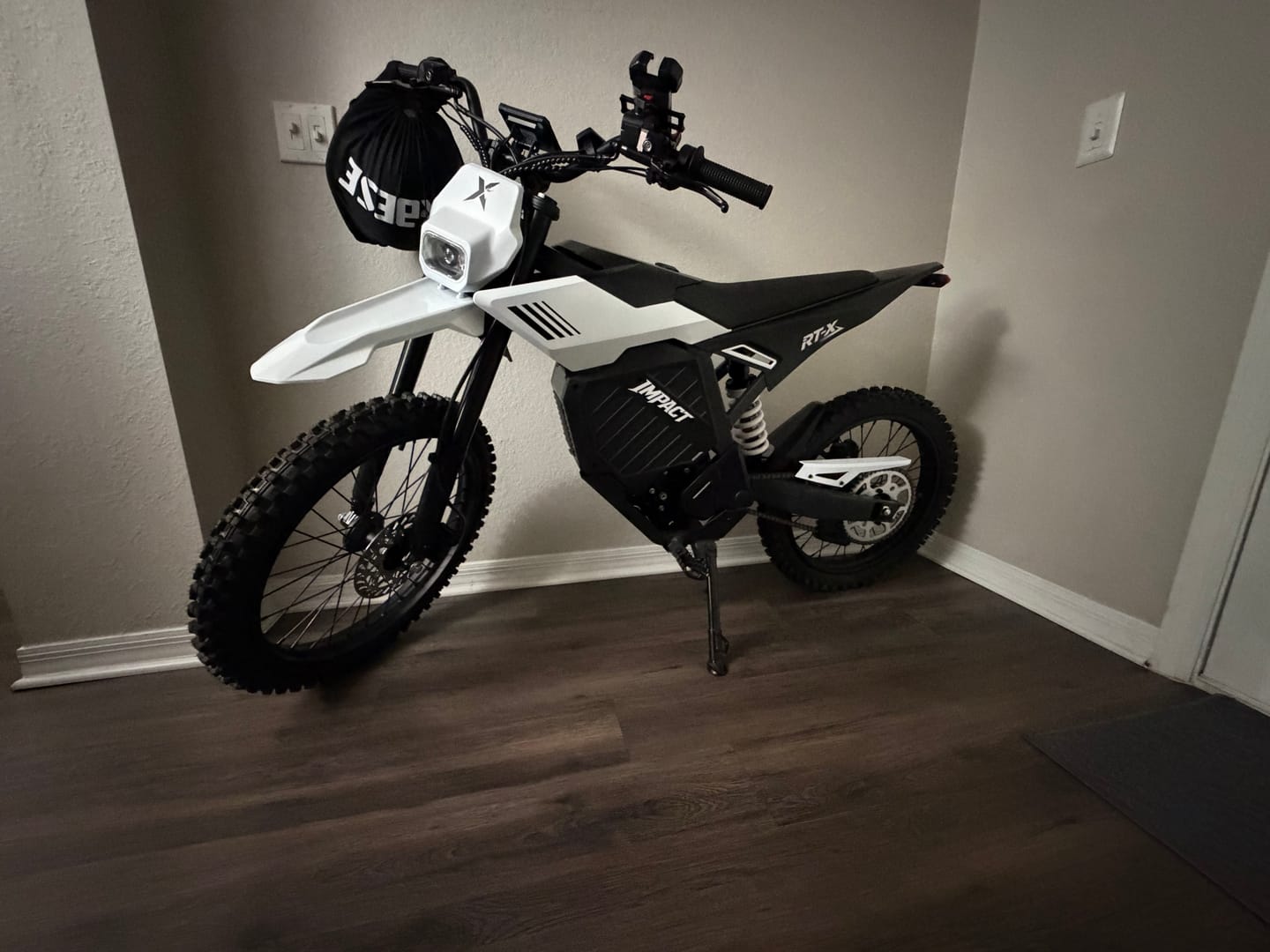 Customer photo review of Eskute® RTX 19"17" 6500W Electric Dirt Bike for Adults