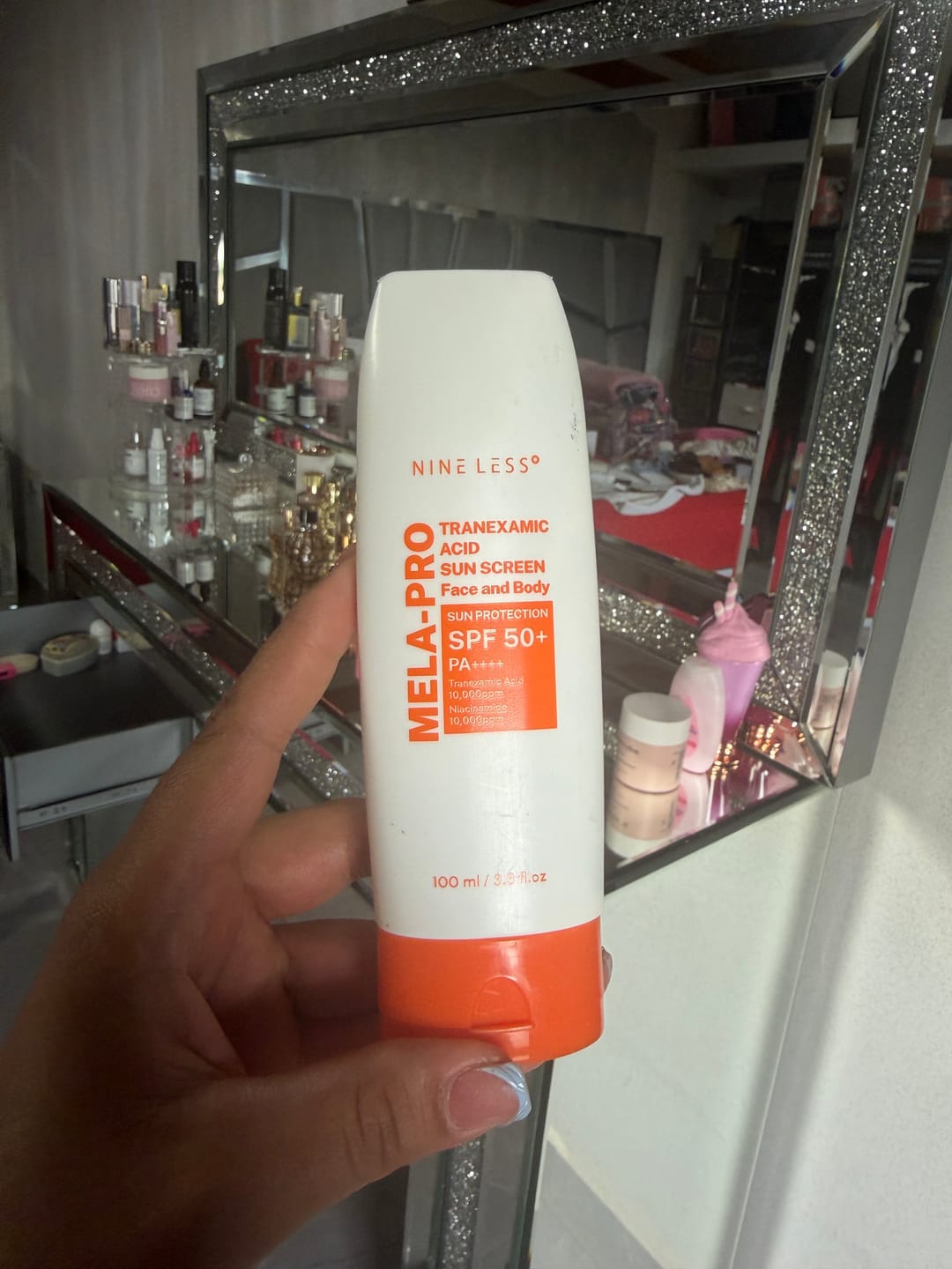 Customer photo review of NINELESS - MELA-PRO Tranexamic Acid Sun Screen Face and Body SPF50+ PA++++ 100 ML | Protector Solar Antimanchas