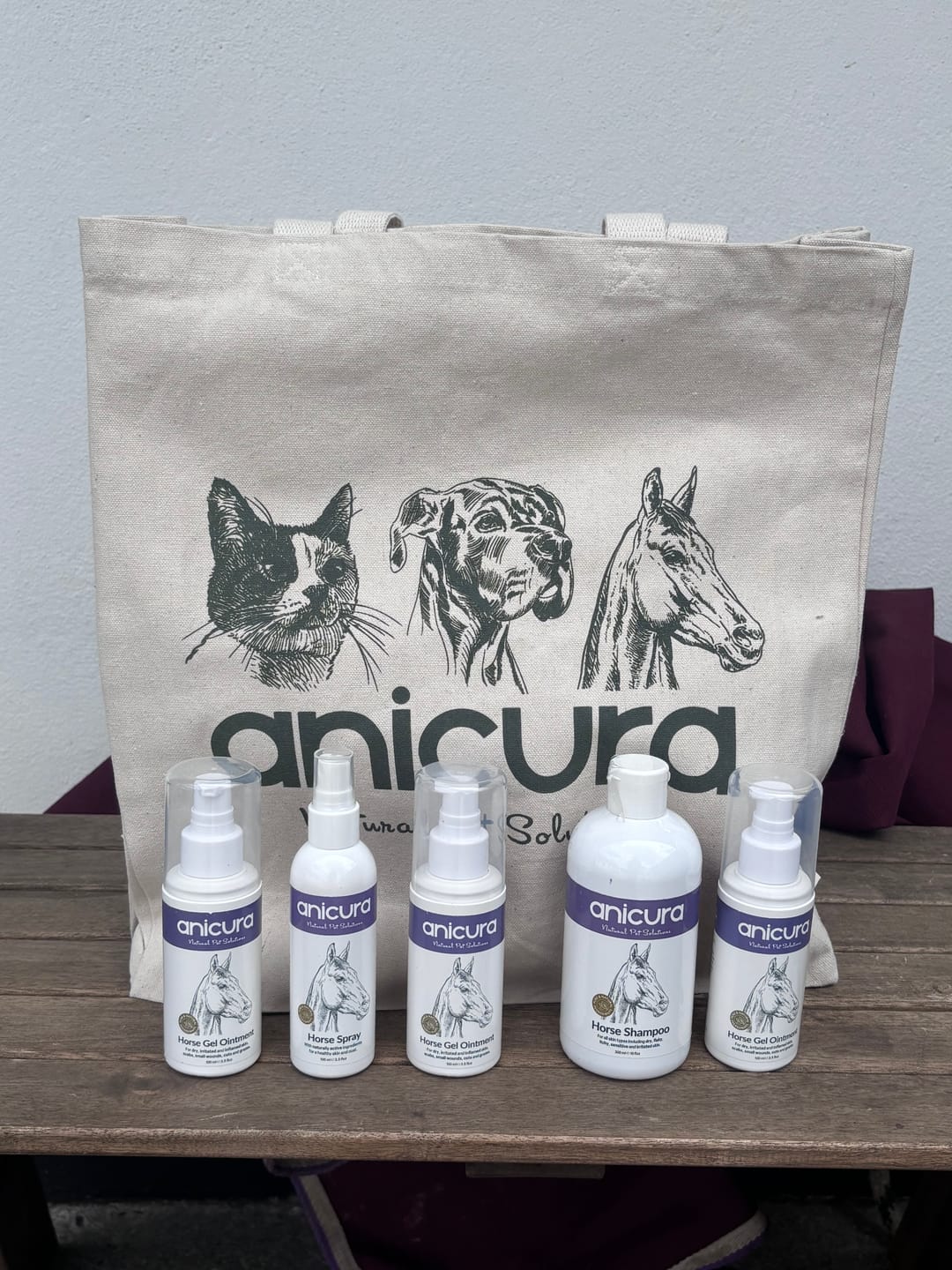 Customer photo review of Horse Gel