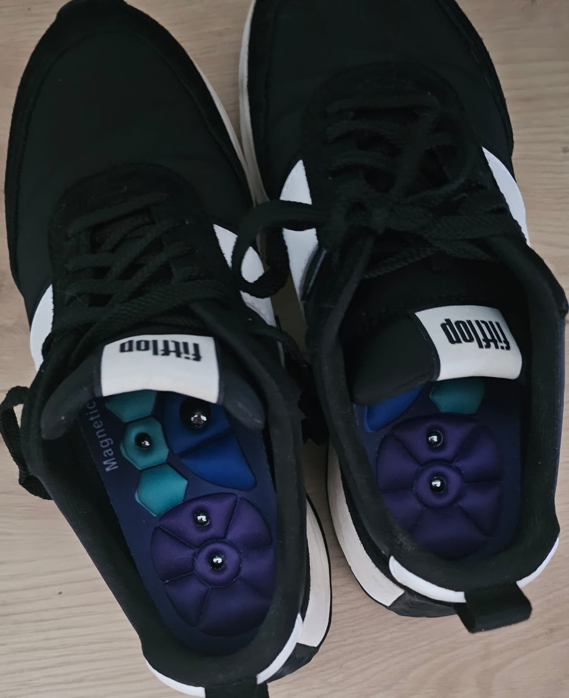Customer photo review of ReliveX™ Magnetische Inlegzolen | Verlies Gewicht bij ELKE STAP