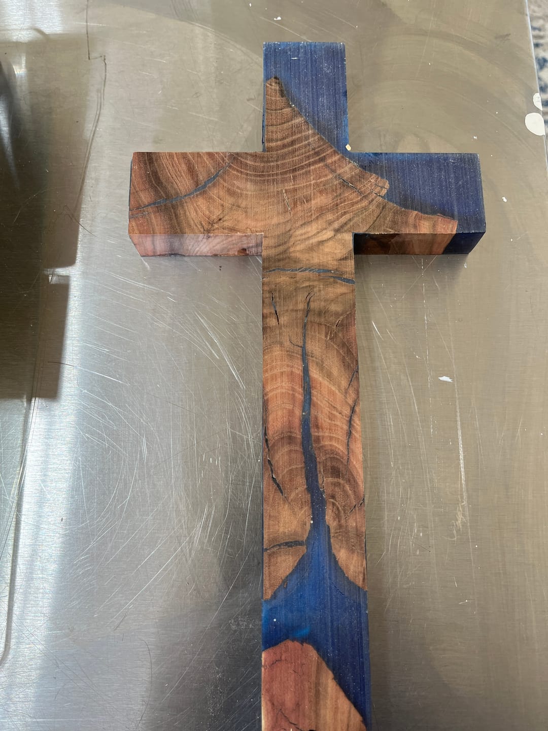 Customer photo review of 12x6x1" Cross Silicone Mold For Epoxy Resin - Medium Cross Mold