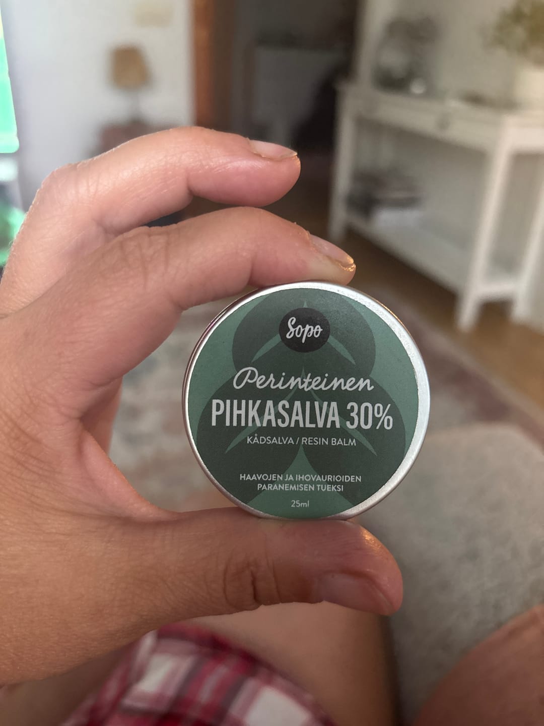 Customer photo review of Perinteinen pihkasalva