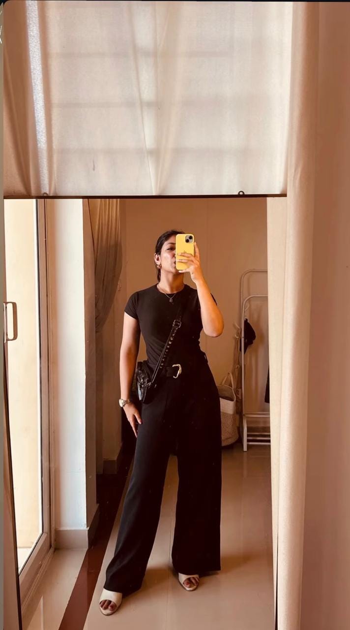 Customer photo review of Belted Wide Leg Pants