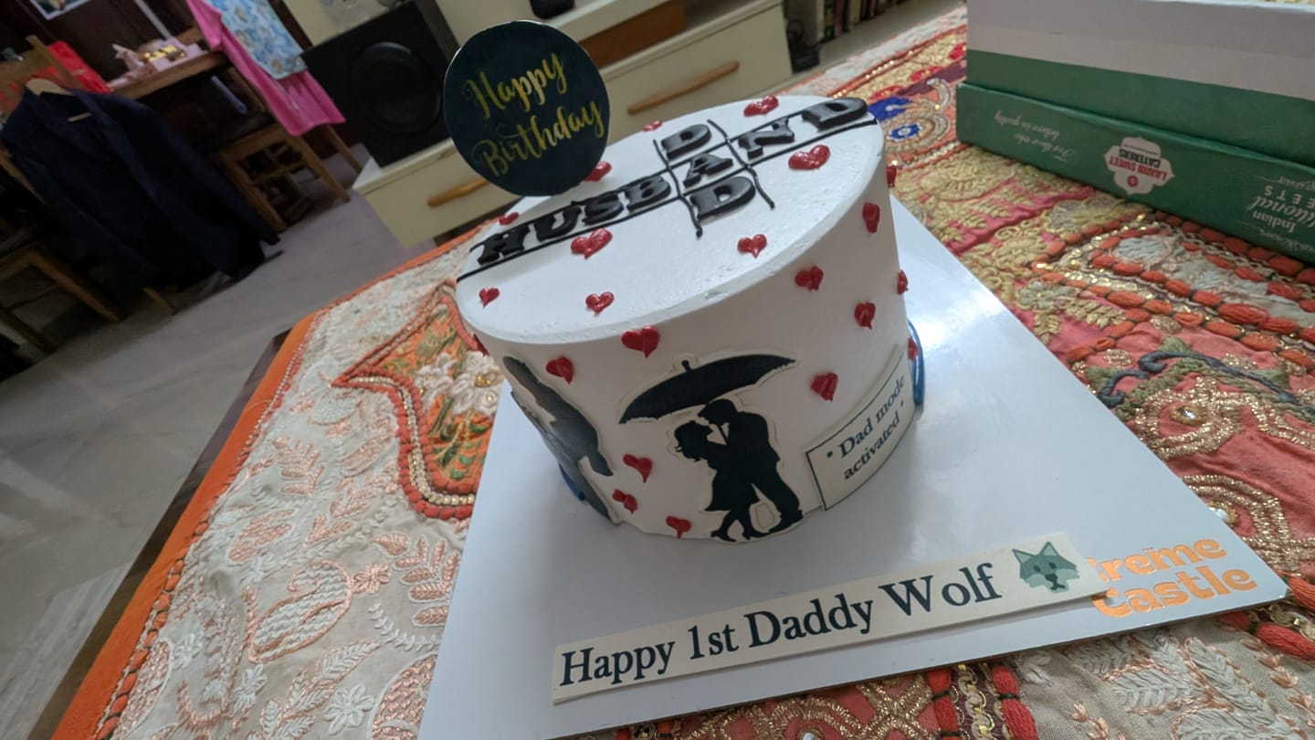 Customer photo review of Best Husband Theme Cake