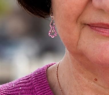 Customer photo review of Orecchini Pendenti Catena Grumetta con Pavé di Cubic Zirconia