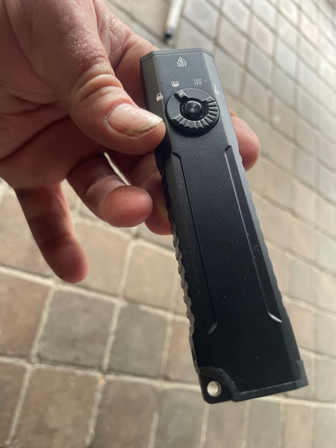 Customer photo review of Turn Night Into Day: The Pocket-Sized High-Lumen Flashlight Built Like an Armor 🔦⚡️