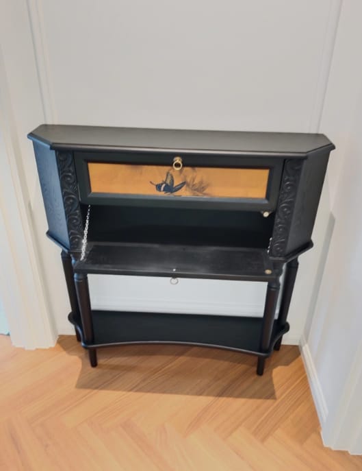 Customer photo review of Vintage Two-Drawer Wood Narrow Console Table with Shelf