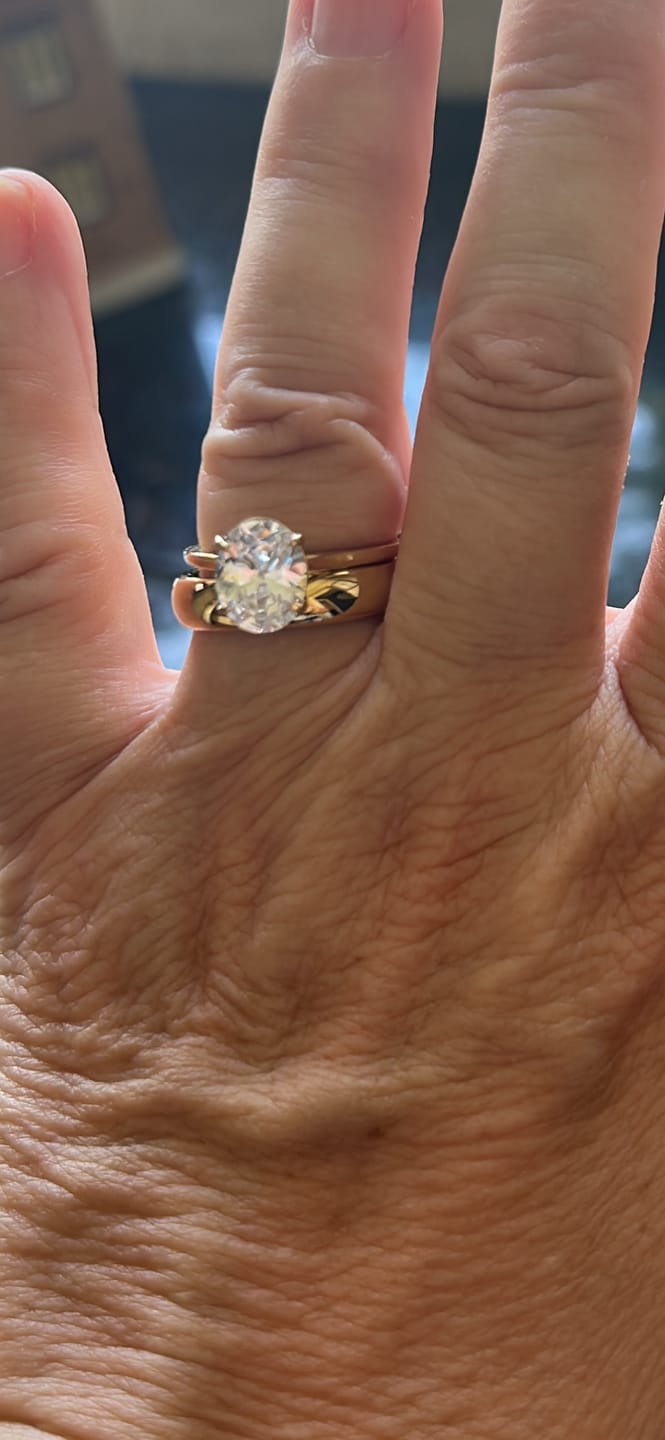 Customer photo review of Oval Solitaire Diamond-Inspired Ring 3ct