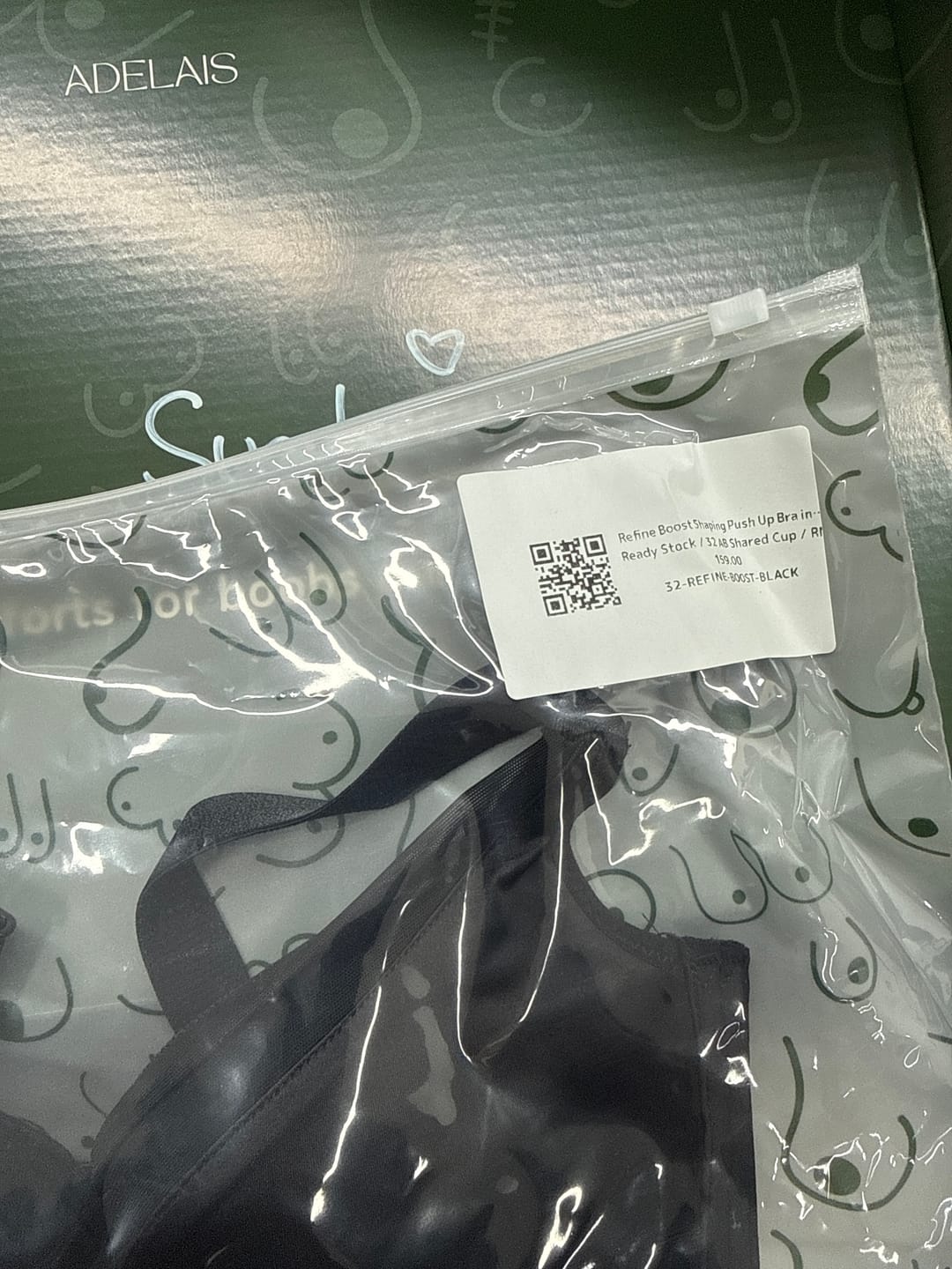 Customer photo review of Refine Boost Shaping Push Up Bra in Black