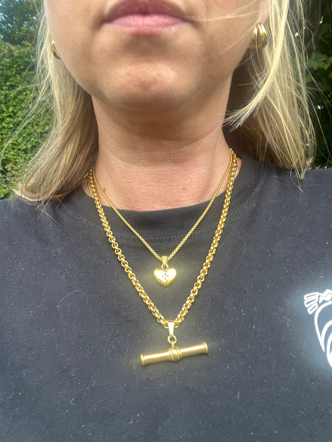 Customer photo review of PRE ORDER. XL T-Bar Necklace (shipment 10th - 17th Aug)