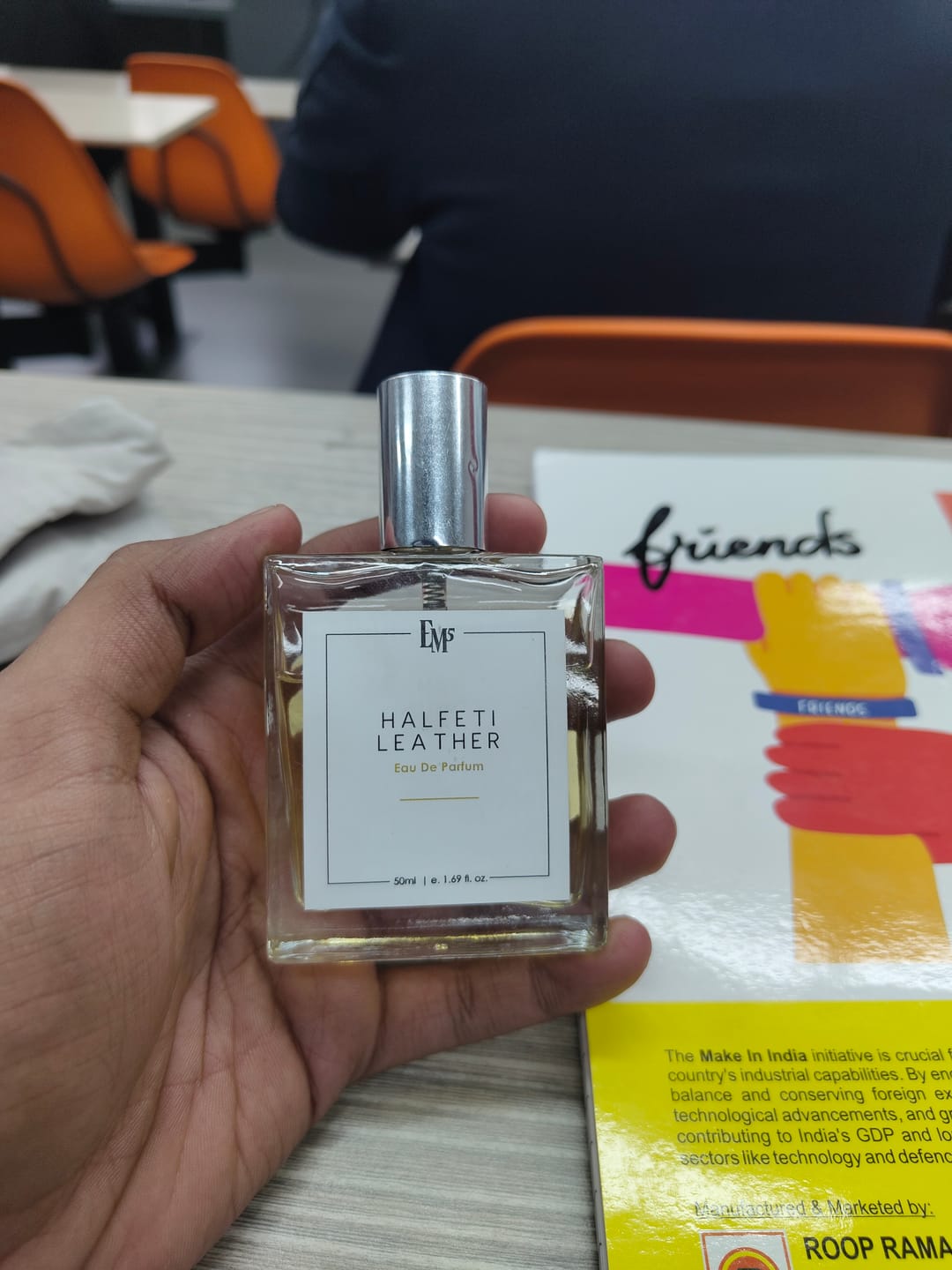 Customer photo review of Halfeti leather | Eau De Parfum