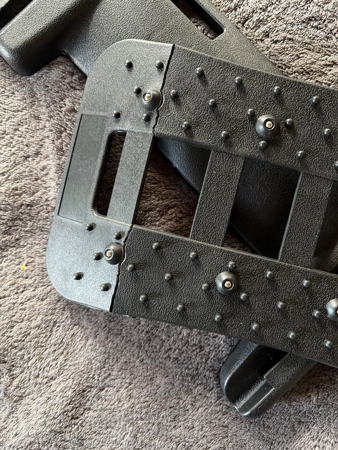 Customer photo review of Saludea SpineComfort Back Stretcher