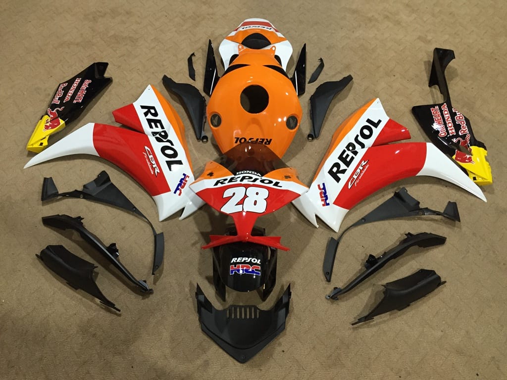 Customer photo review of HONDA CBR1000RR 2012-2016 Red Fairing