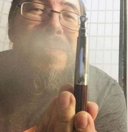 Customer photo review of AirVape OM Keychain WaxPen