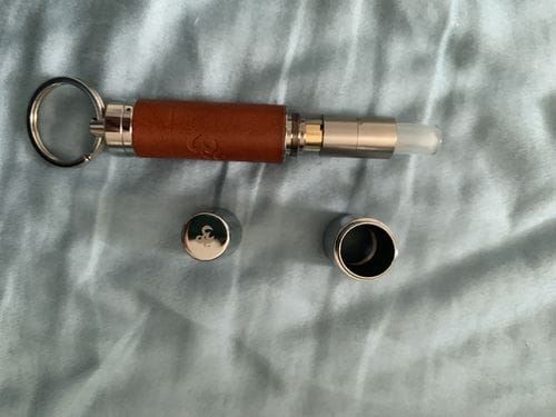 Customer photo review of AirVape OM Keychain WaxPen