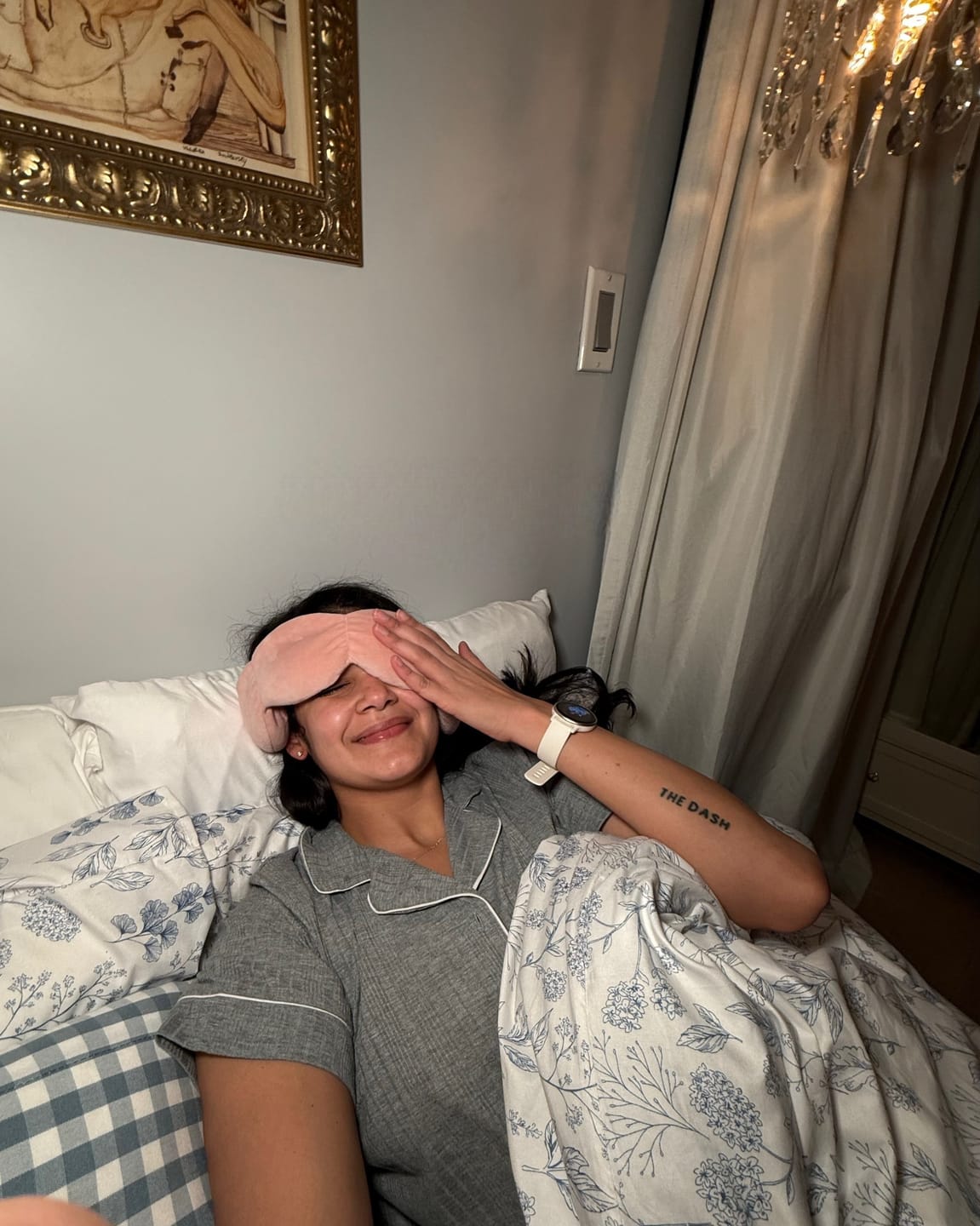 Customer photo review of Dozzli Weighted Sleep Mask