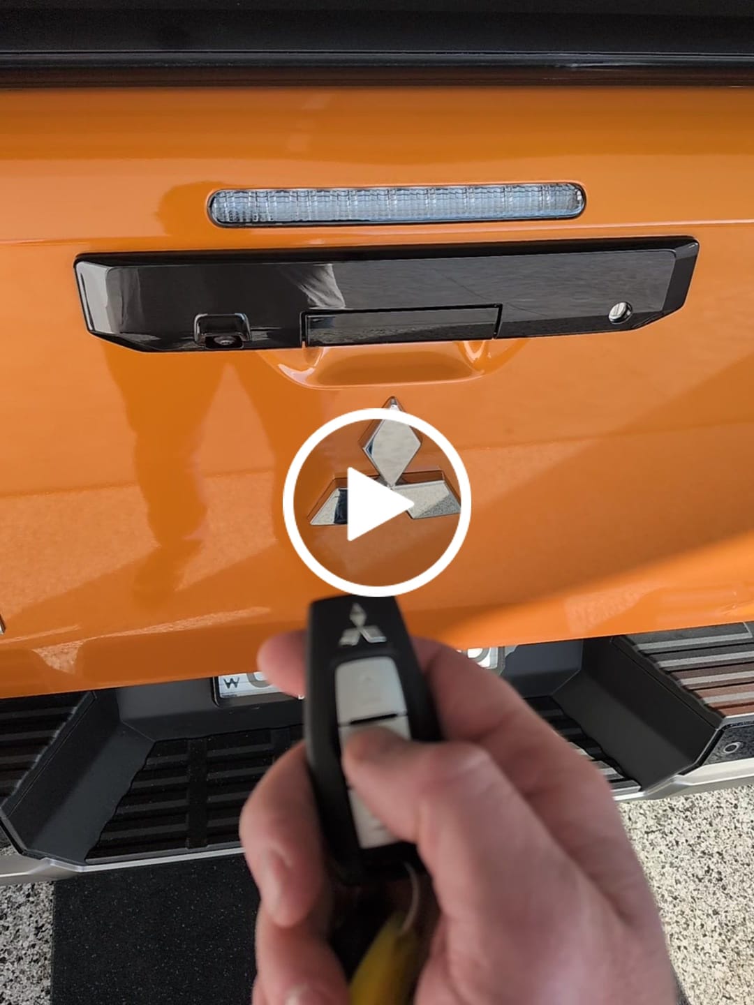 Customer video review of Tail Gate Central Locking For Mitsubishi Triton MV 2024+