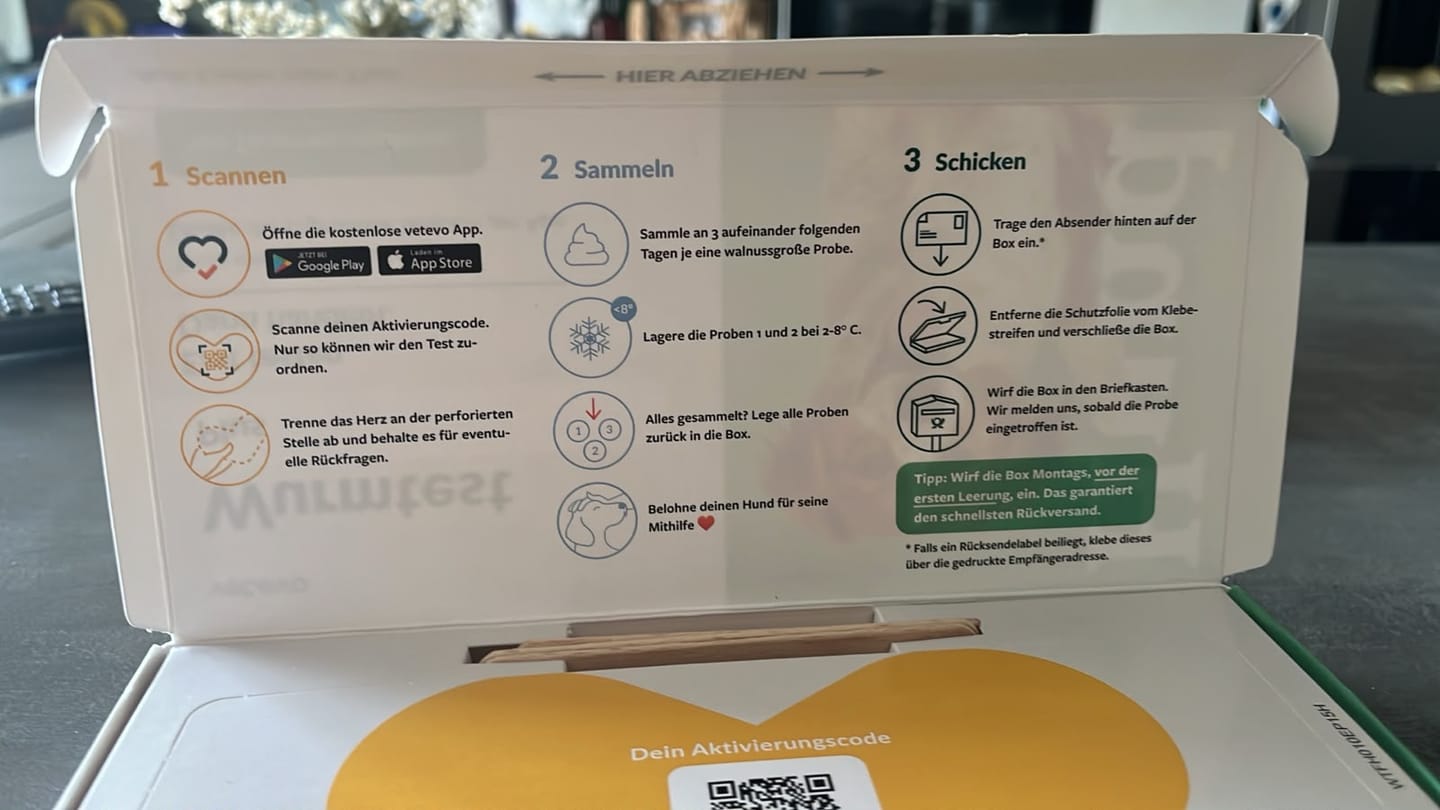 Customer photo review of Wurmtest Plus Hund