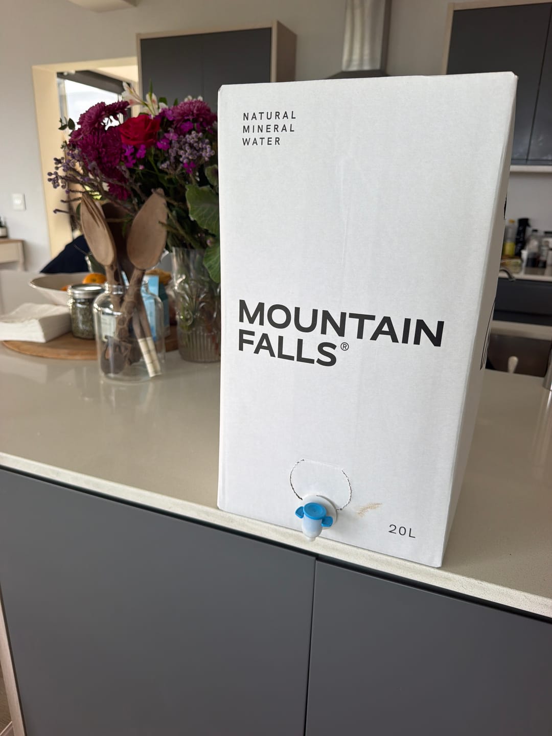 Customer photo review of AcquaBox by Mountain Falls 20L – STILL Mineral Water (on tap Bag-in-Box)